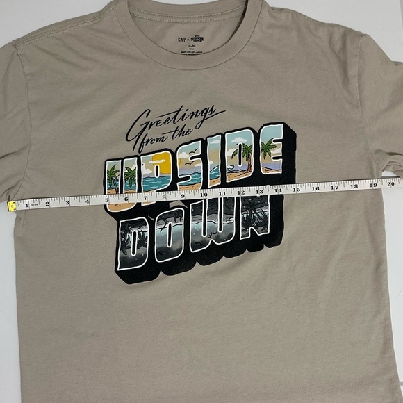 GAP x Stranger Things Unisex Teen Graphic T-Shirt, Teen Size 18-20 in beige - Picture 5 of 11